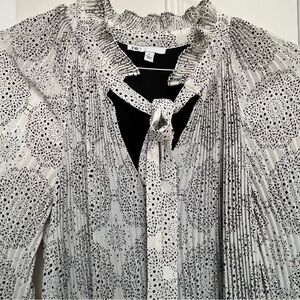 DR2 Black and White Bow Tie Patterned Dress